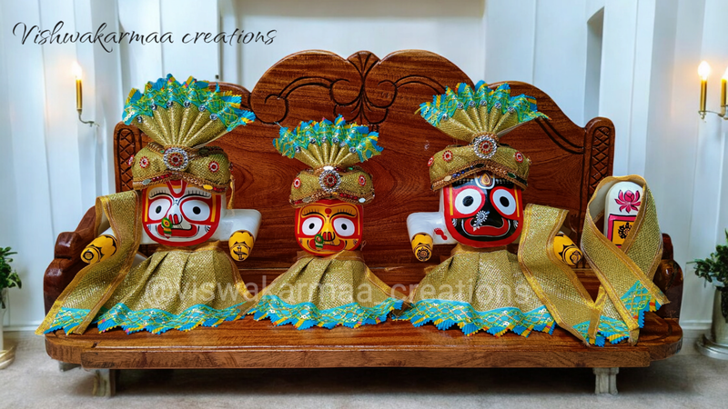 Neem wooden throne & dress Handcrafted Chaturdhamurti (6 in)