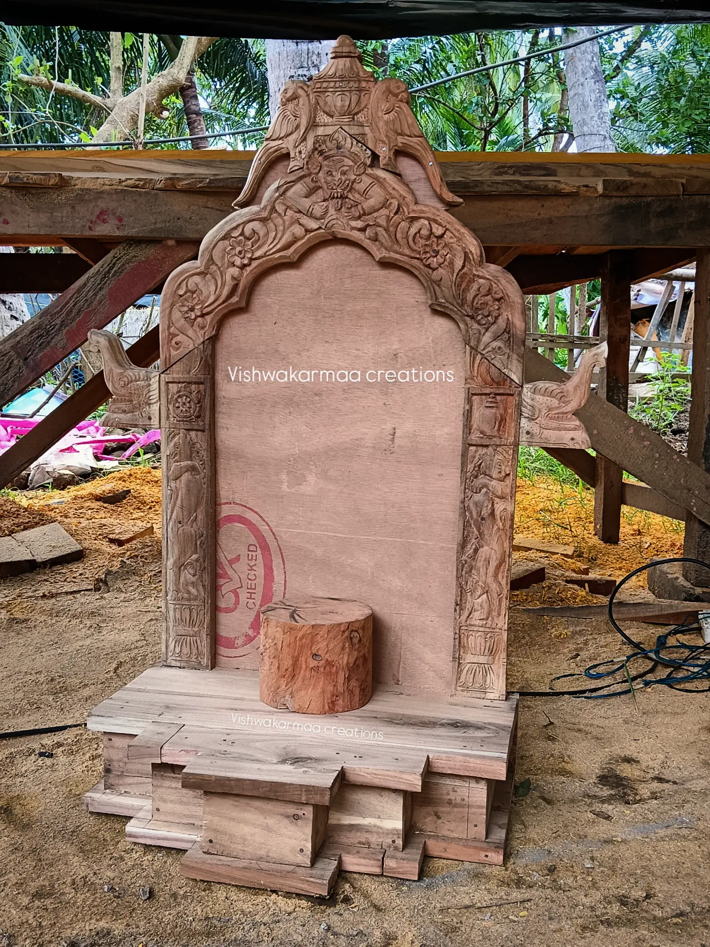 Jagannath Murti with Senapata Lagi, Wooden Prabha, Sunabesha - Image 5